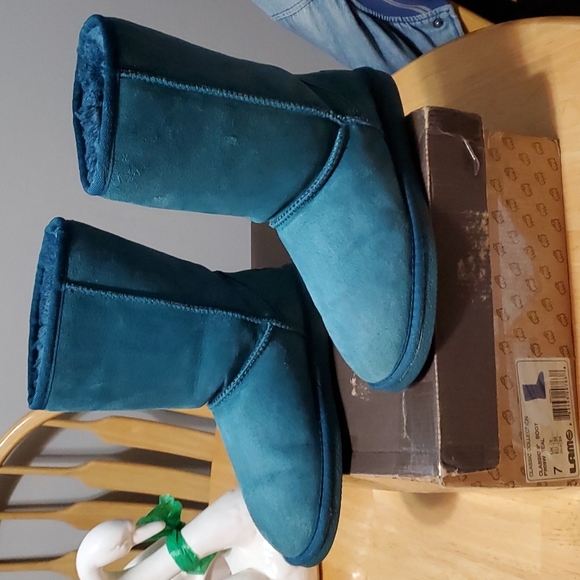 Short Blue/Teal Lamo boots - Picture 4 of 9